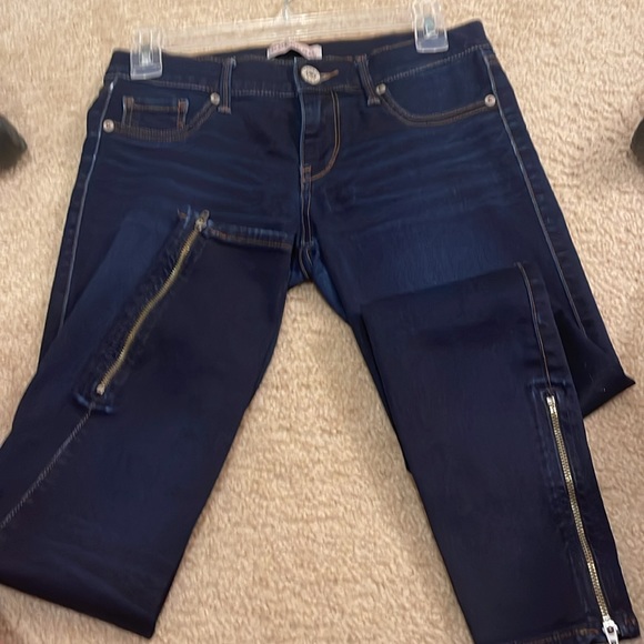 Express Stella, ankle zipper jeggings!  Dark jean, butter soft - size 4 - Picture 3 of 5